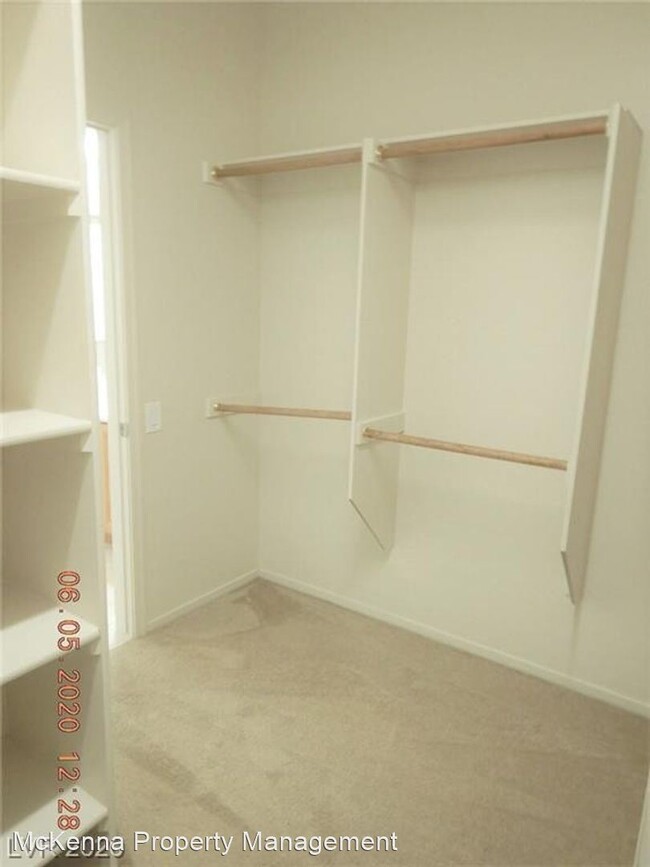 Building Photo - 3 br, 2 bath House - 2656 Lochleven Way