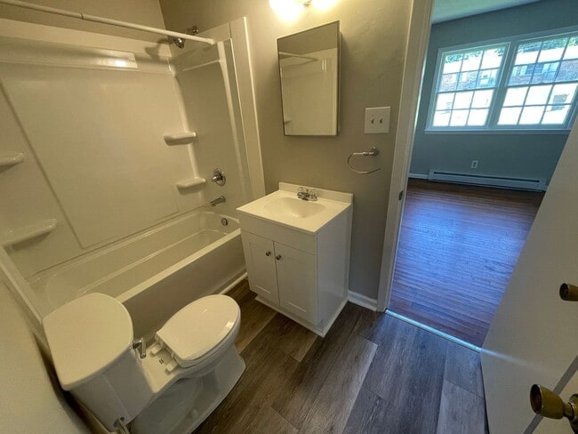 Building Photo - SHJ296-603 Lark Drive