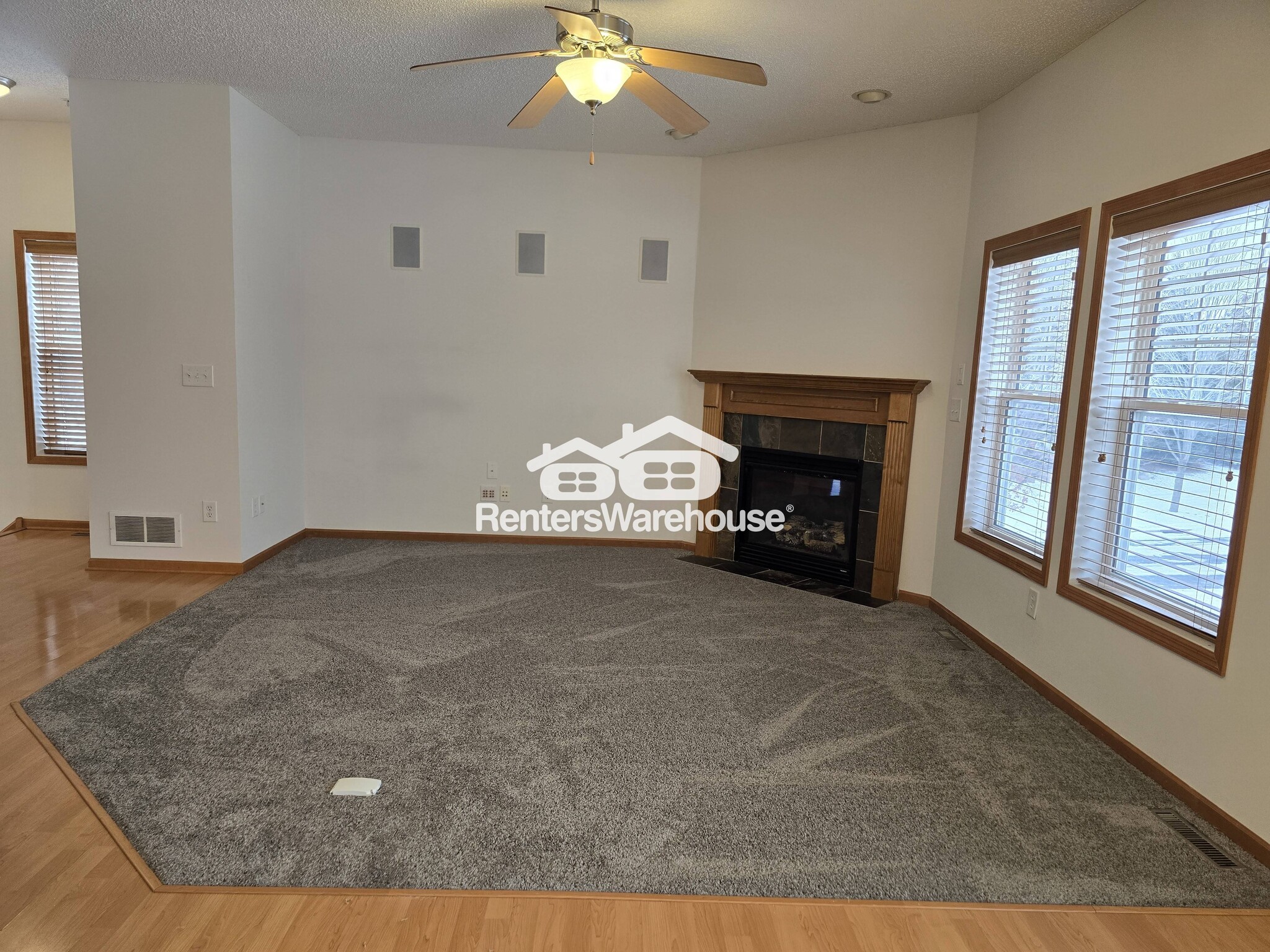 Building Photo - 1611 Fox Hunt Way