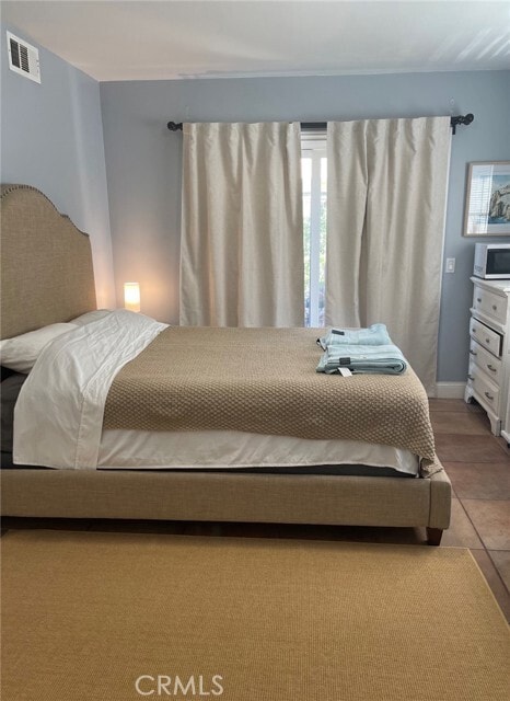 Building Photo - 2367 Elden Ave