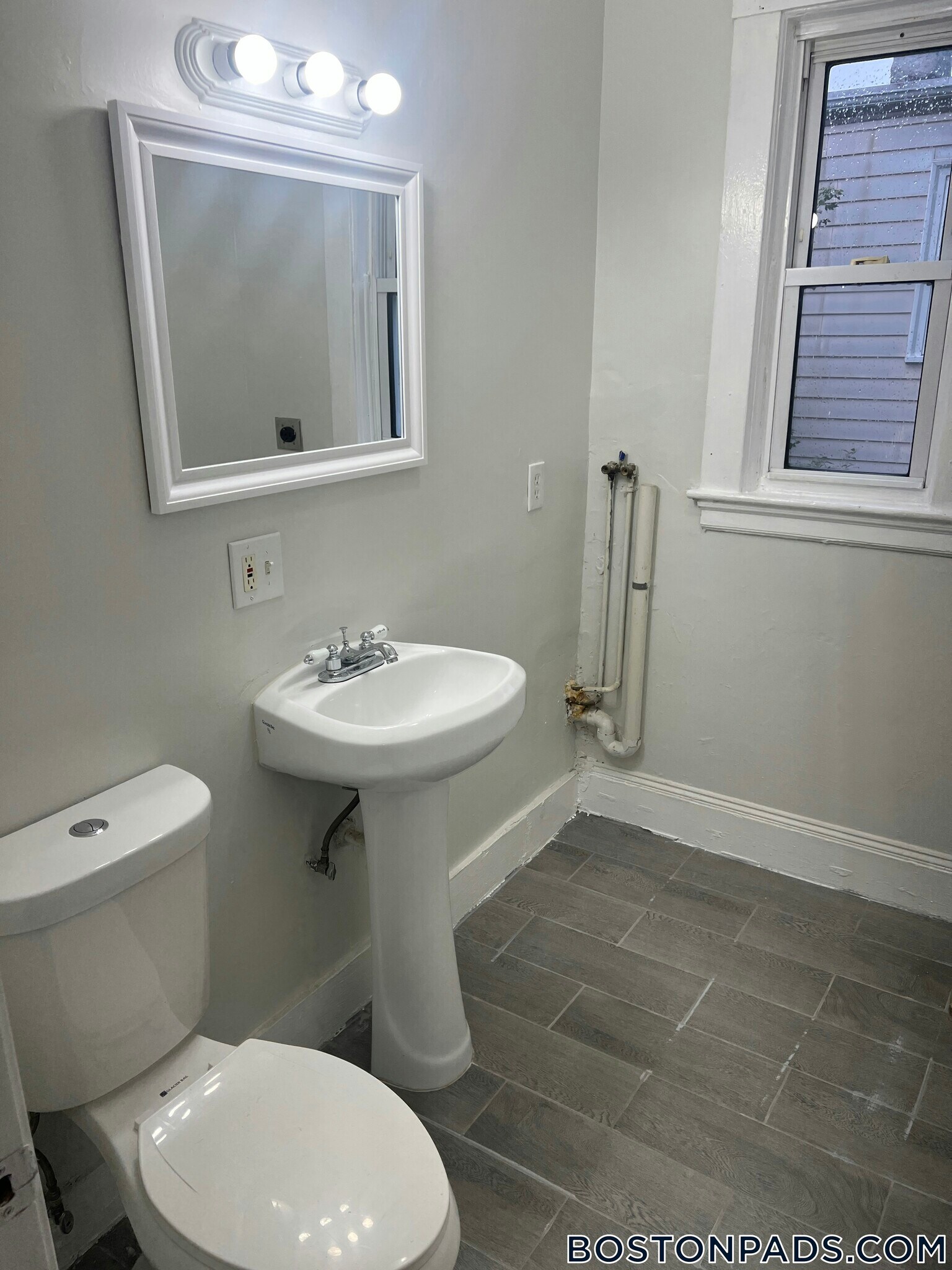 Building Photo - 800 Washington St