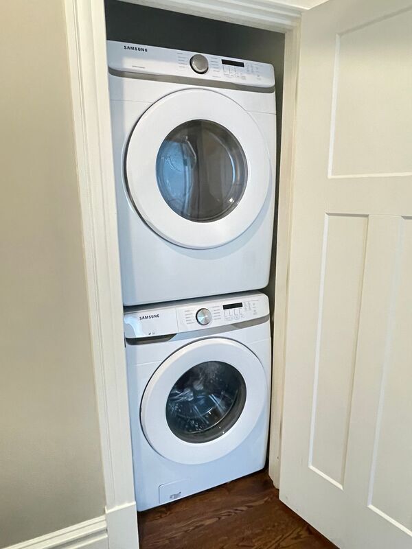 Building Photo - 4059 Shaw Blvd