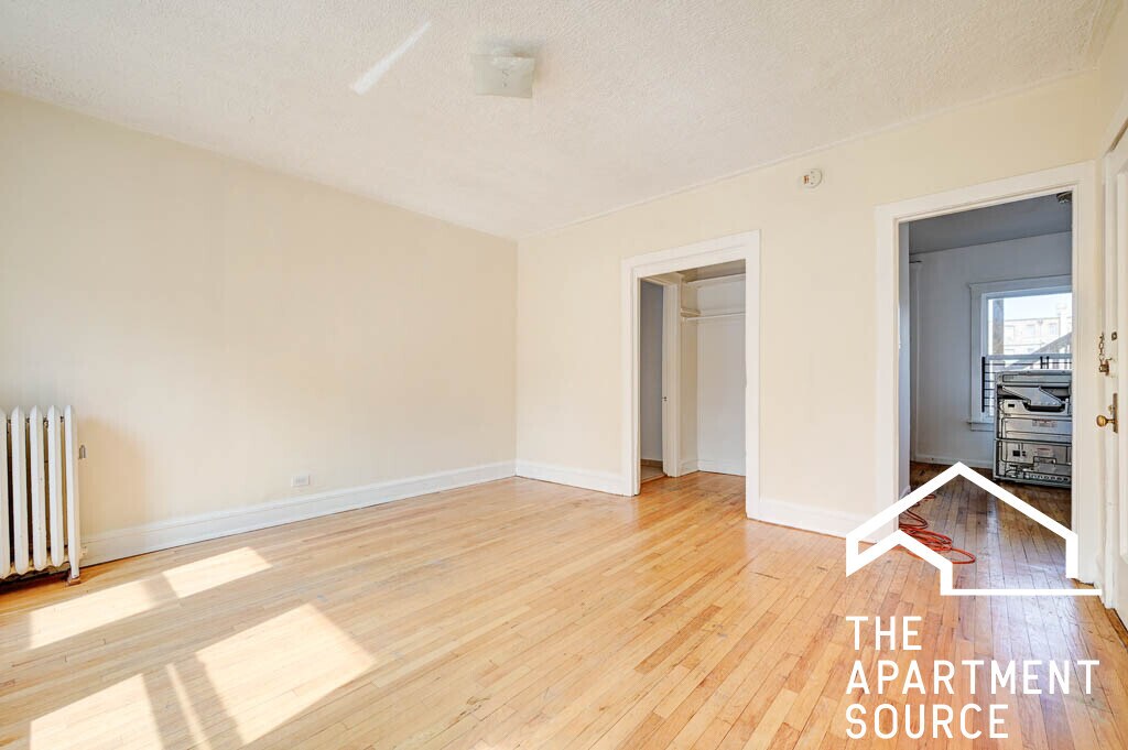 Building Photo - 2659 N Spaulding Ave