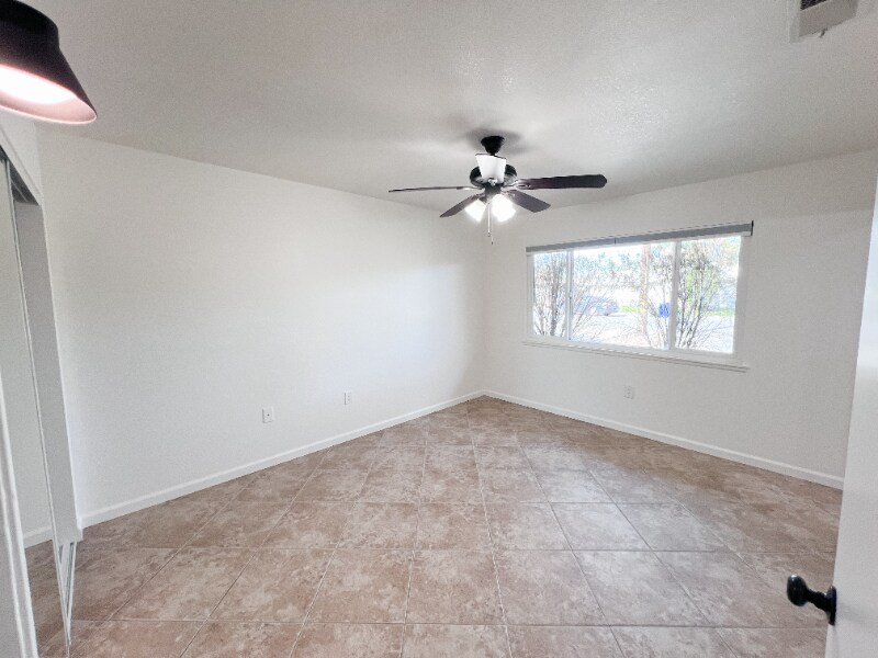 Building Photo - 77215 Minnesota Ave