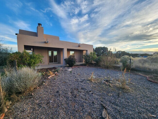 Building Photo - 8 Gaviota Rd