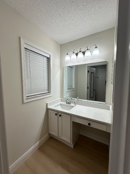 Building Photo - 2834 Wild Pepper Ave