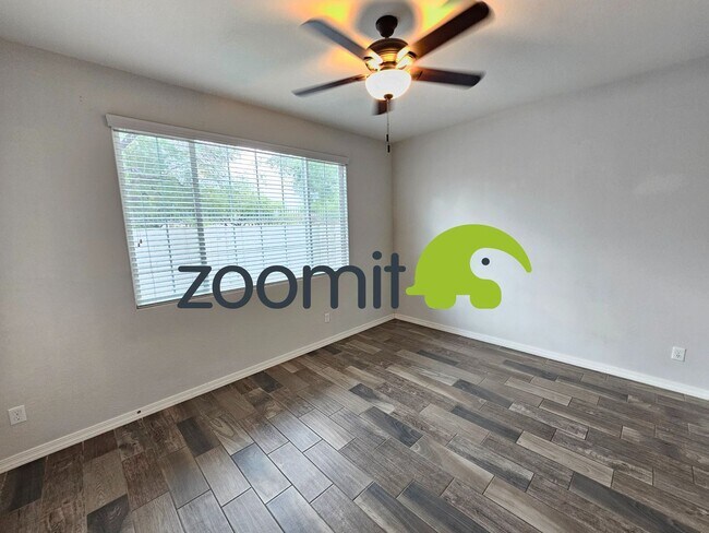 Building Photo - Wonderful 5 bedroom home **Coming Soon May 2026***