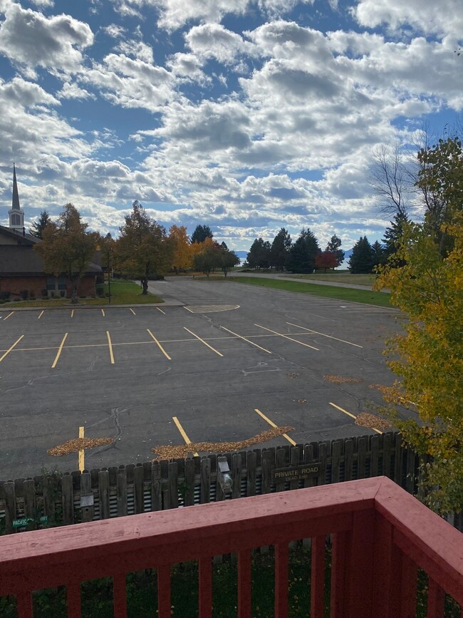 Building Photo - 108 Church St