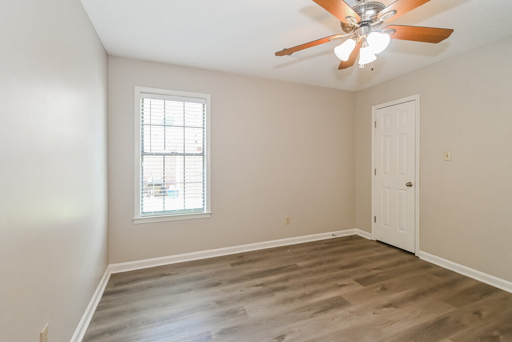 Building Photo - 5818 Southbend Ln