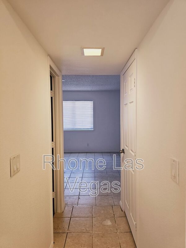 Building Photo - 7066 Burcot Ave