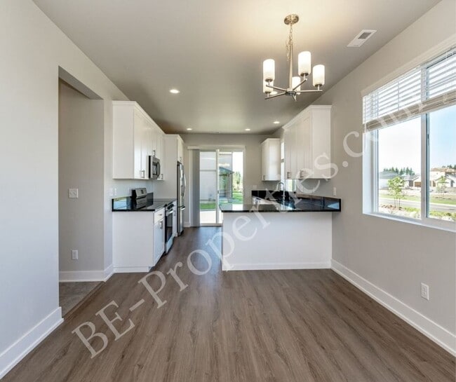 Building Photo - New Construction - Mountain View in the desirable Tehaleh community