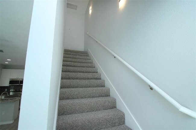 Building Photo - 923 Timberglen Ct