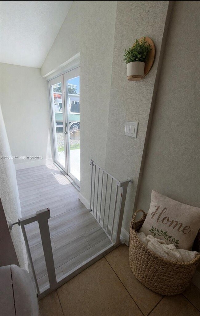 Building Photo - 6497 W 8th Ln