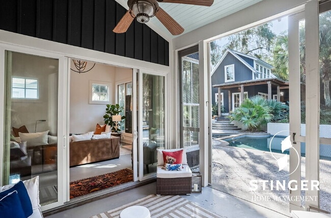 Building Photo - 174 Spanish Point Dr