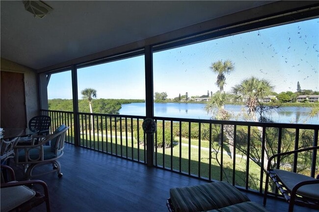 Building Photo - 1601 Bayhouse Point Dr