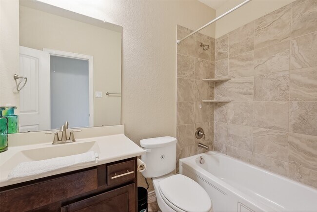 Building Photo - 18139 Swallow Spgs Wy