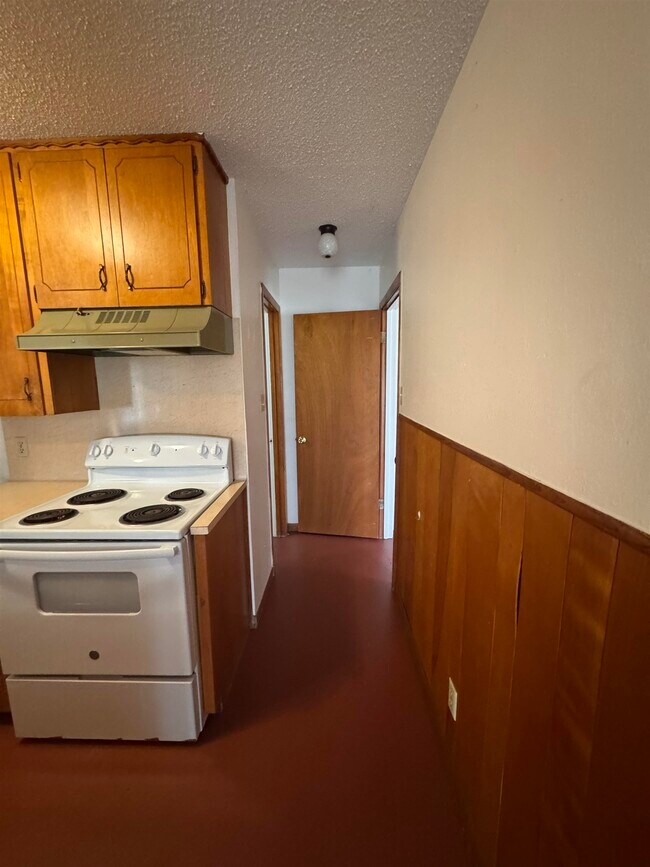 Building Photo - 132 Lake Breeze Dr