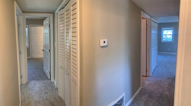 Building Photo - 3849 Wem Dr