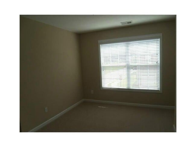 Building Photo - 1639 Coleville Oak Ln