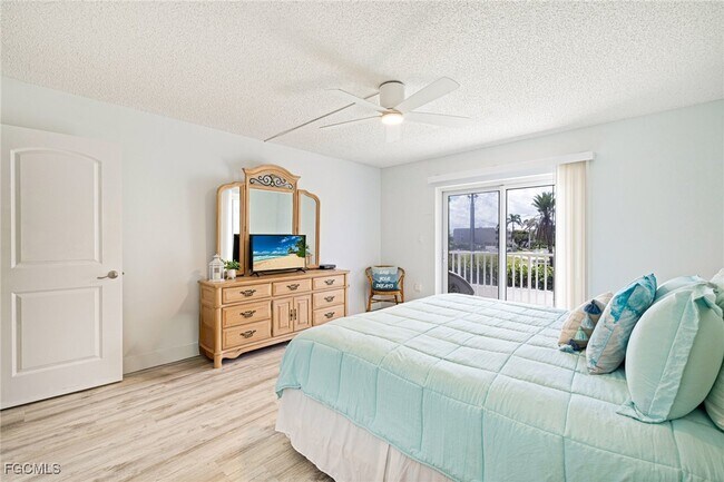 Building Photo - 25740 Hickory Blvd