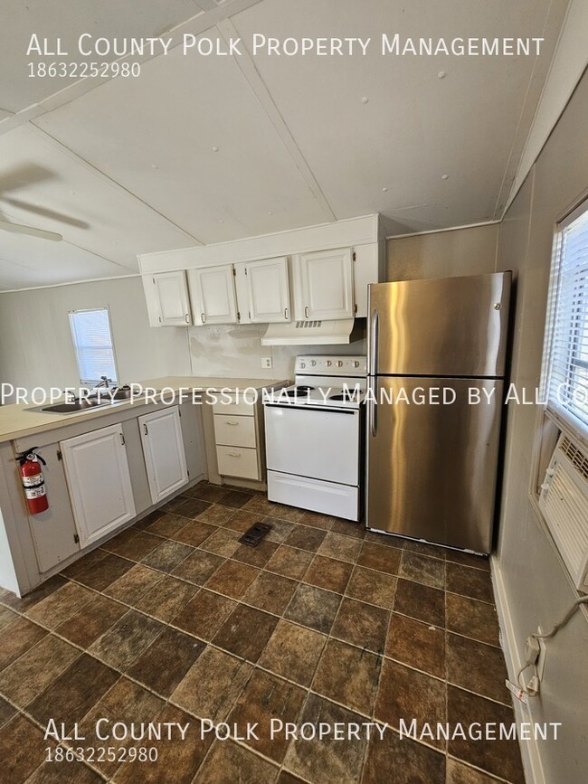 Building Photo - Awesome 2-Bedroom Mobile Home For Rent in ...