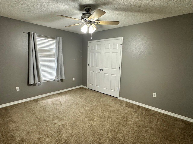 Building Photo - 2155 Hagood Loop