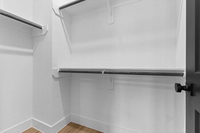 Building Photo - 4206 Kewanee St