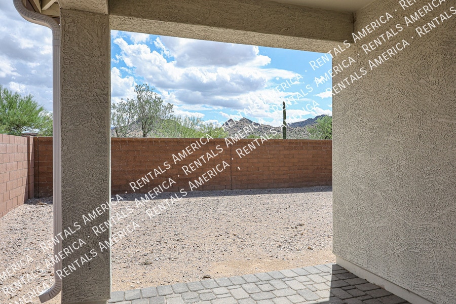 Building Photo - 8845 S 165th Ave