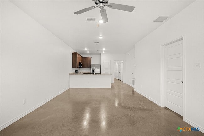 Building Photo - 1226 Concord Dr
