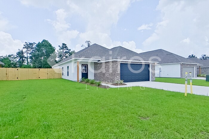 Building Photo - 13739 Pinyon Dr