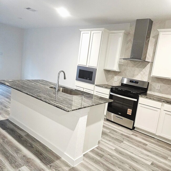 Building Photo - 10607 Hadley Pk Trl