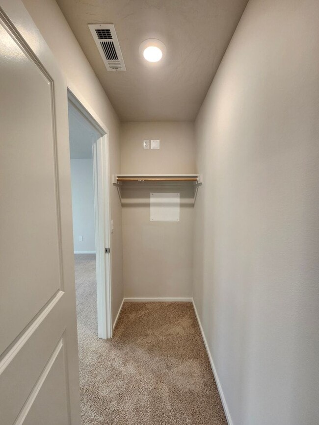 Building Photo - Beautiful & Brand New! 3 Bedroom, 2.5 Bath-Washer & Dryer Included!