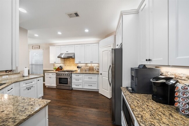 Building Photo - 15311 Kenny Dr