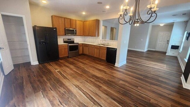 Building Photo - Charming 3BR Ranch in Prime Fort Mill