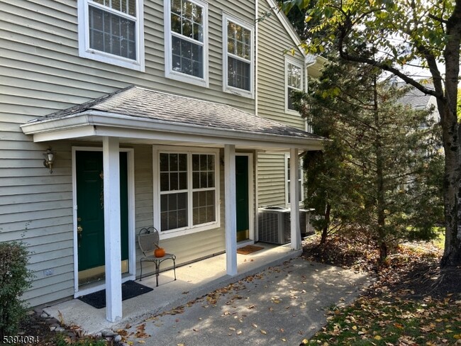 Building Photo - 1248 Garrison Ct