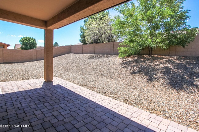 Building Photo - 2677 Capella Dr