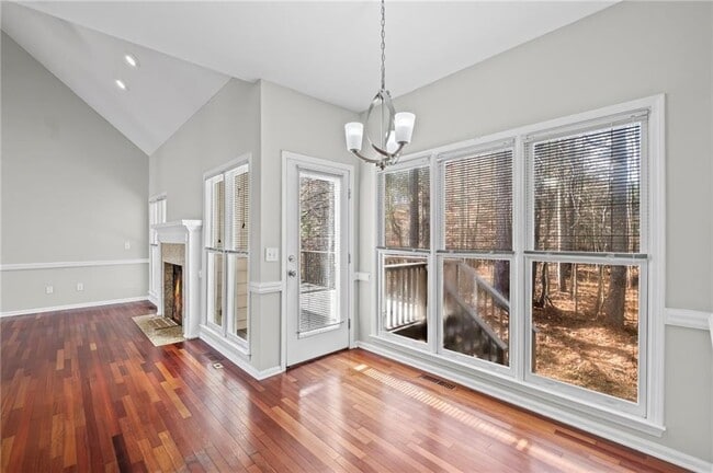 Building Photo - 1969 Seymour Dr NW