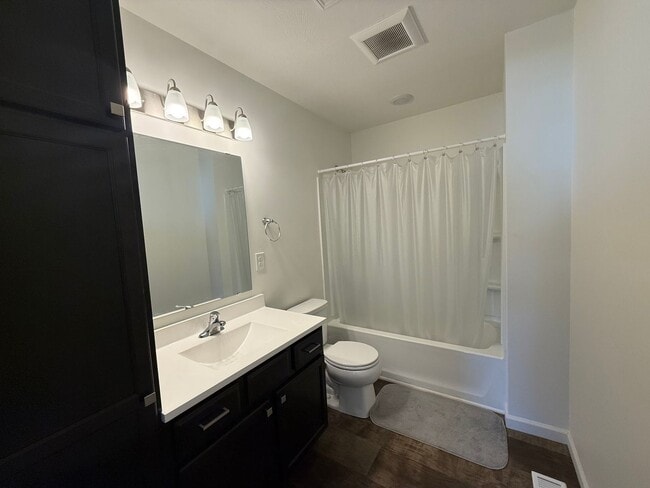 Building Photo - Spacious & Partially Furnished 5-Bedroom Colonial in Allendale's Maple Pond Community