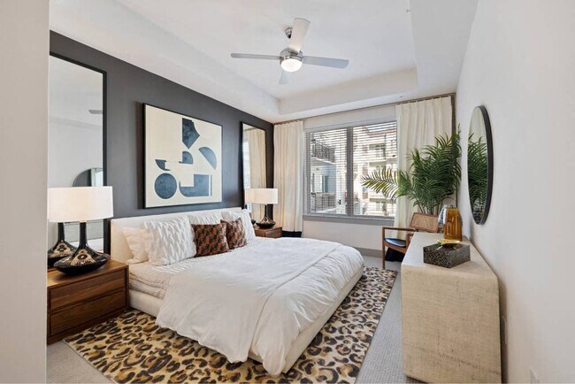 Building Photo - Modern Living with Skyline Views