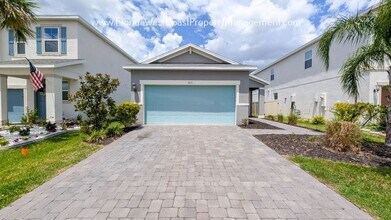 Building Photo - OUSTANDING SEMI FENCED! 3 BEDROOM/2 BATH HOME IN EAVES BEND! ARTISAN LAKES PALMETTO!