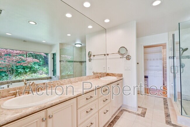 Building Photo - 15350 Norton Rd