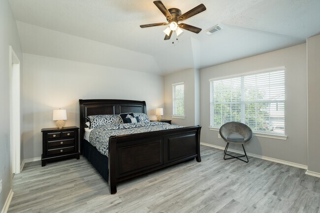 Building Photo - 345 Brandy Ridge Ln