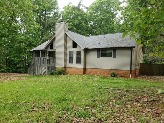 Building Photo - 5532 Stewart Mill Rd