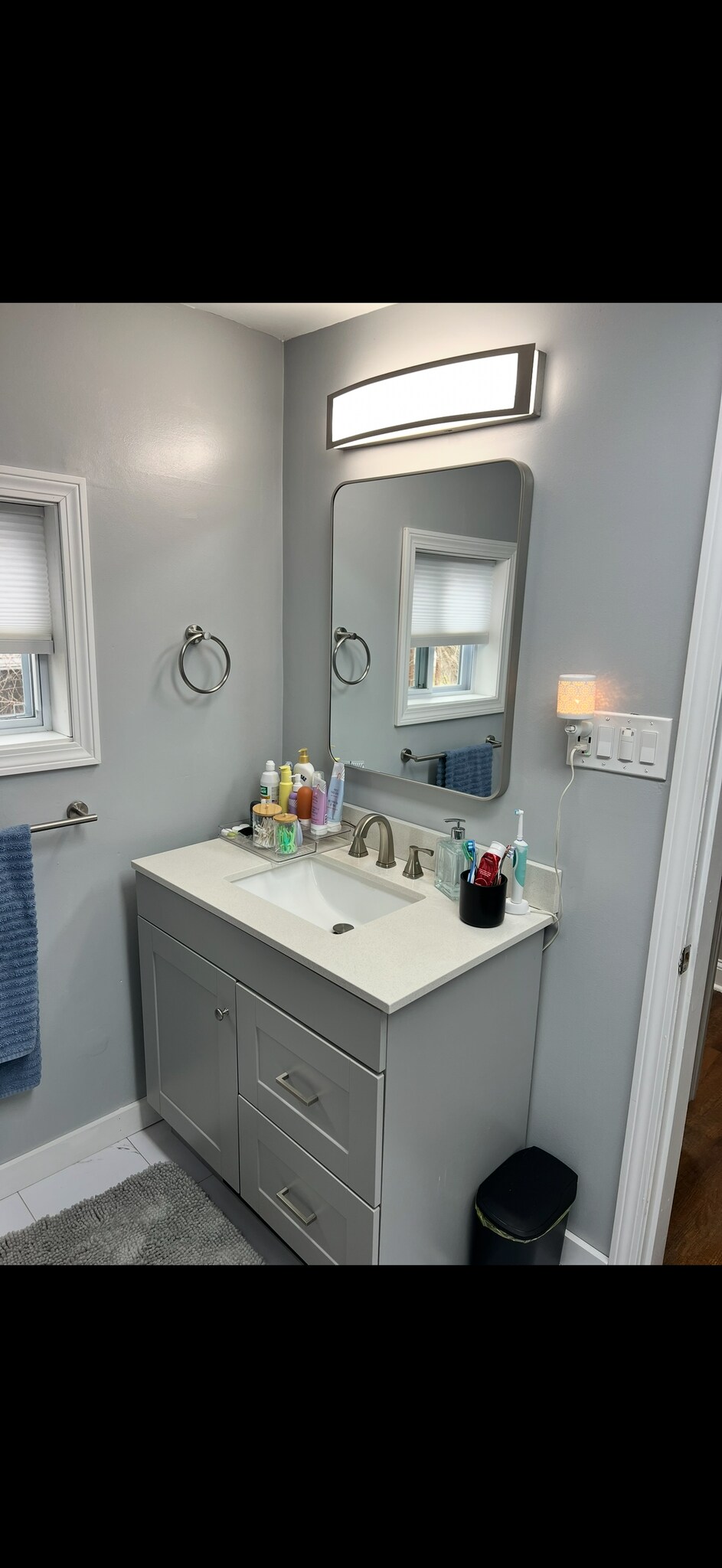 Building Photo - 15 Essex St