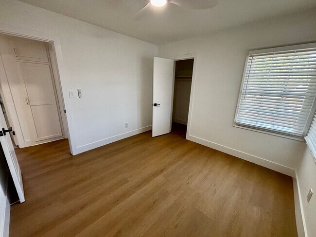 Building Photo - Newly Renovated 3 Bed/1 Bath- Allied Gardens