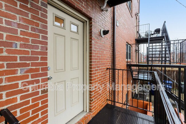 Building Photo - 442 Oakdale Pl NW