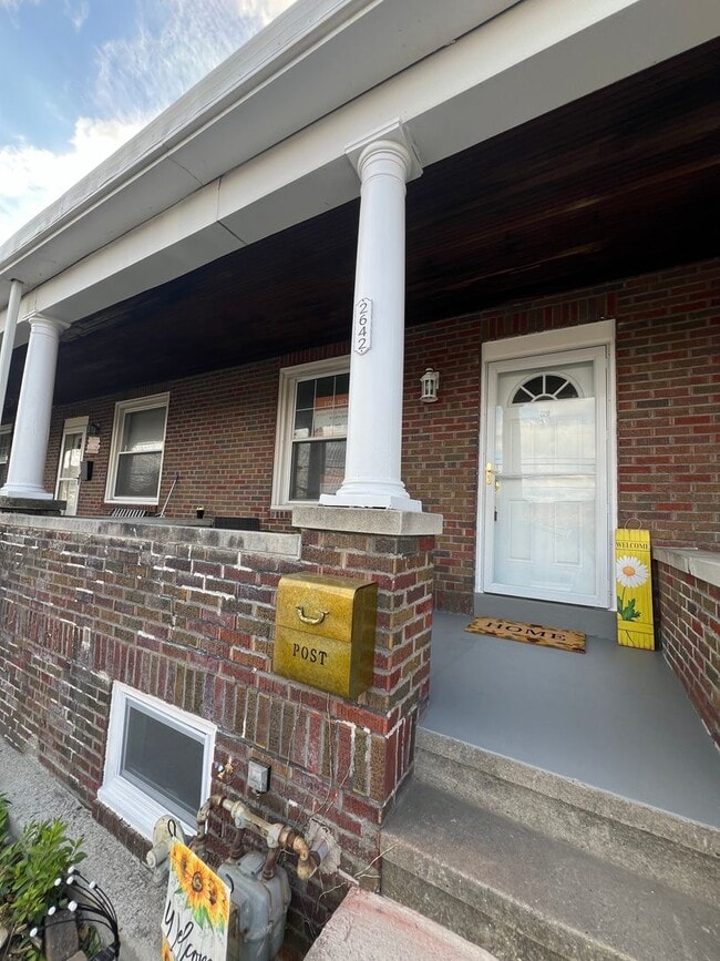 Building Photo - Newly Updated 3 bedroom Mount Penn Home with garage