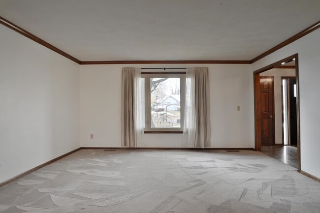 Building Photo - 453 Buckhorn Ct