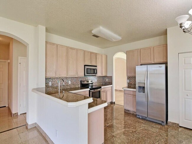 Building Photo - 4Bed/3Bath Executive Style Home~Pond View~...