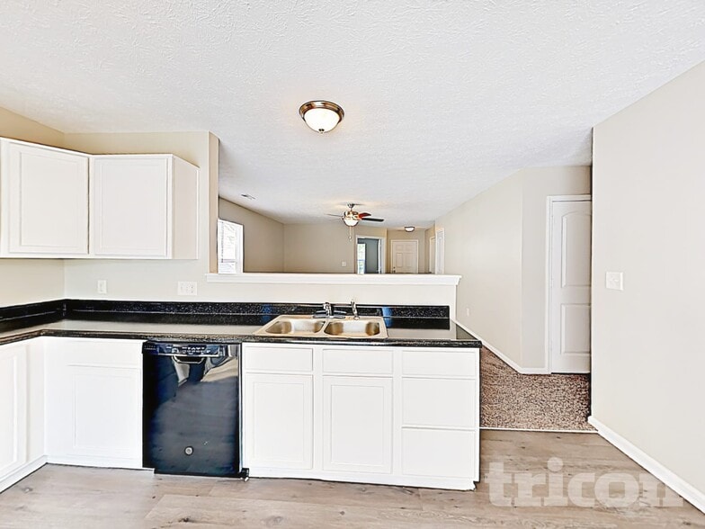 Building Photo - 5835 Mosaic Pl